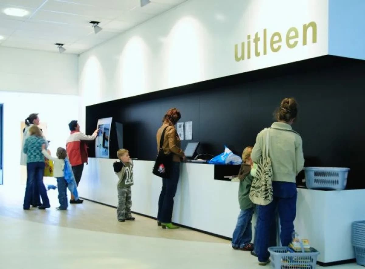 The first application of High Frequency RFID technology